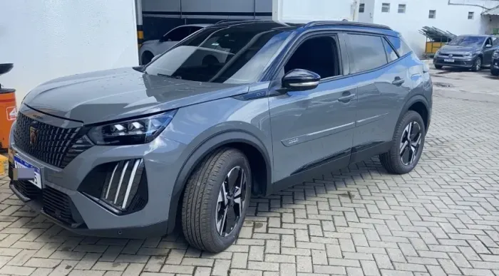 Peugeot 2008 GT 1.0 TURBO 200 5P AUT. 2026