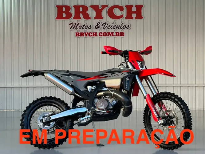 300 TSX 2T VERMELHA 2026/2026