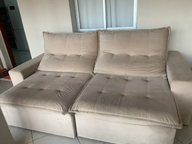 Vendo Sofá Retrátil e Reclinável 