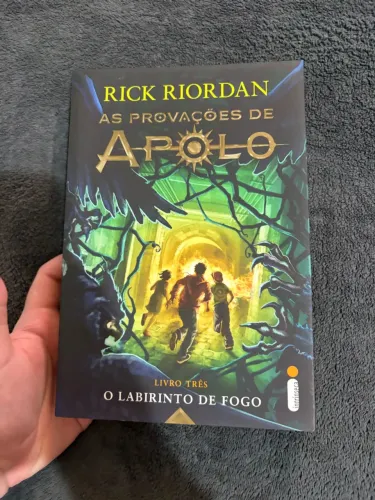 livro 3 as provações de apólo