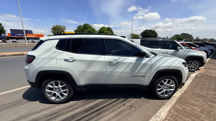 Jeep Compass Sport T270 1.3 TB 4X2 Flex AUT 2026