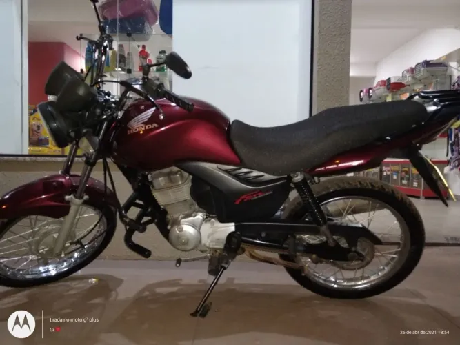 VENDO FAN 150CC EM DIAS,REVISÃO EM DIAS.