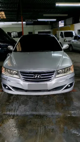 Hyundai Azera GLS 3.3 V6 24V 4P Aut. 2011