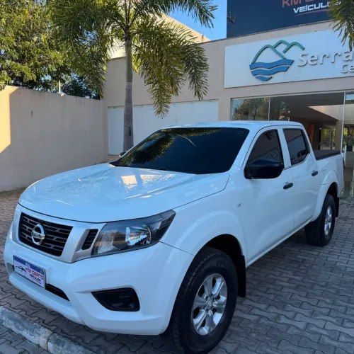 Nissan Frontier S CD 4X4 2.3 TB Diesel Mec. 2020