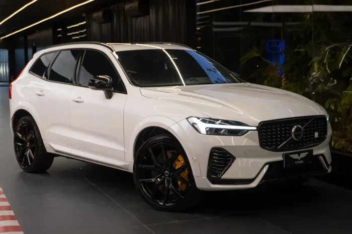 Volvo XC-60 T-8 Pol. Eng. 2.0 AWD (híbrido) 2023