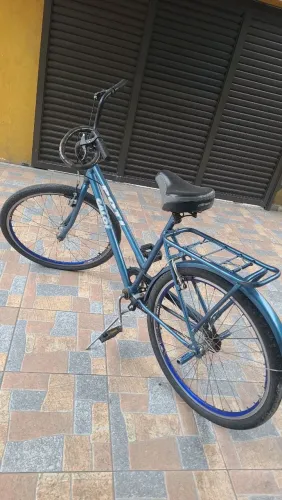 Bicicleta muito conservada - pronta pra pedalar