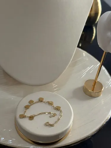 Pulseira em Ouro 18k Corações