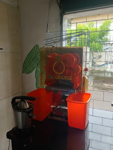 Máquina Suco de laranja  Aluga/Vende