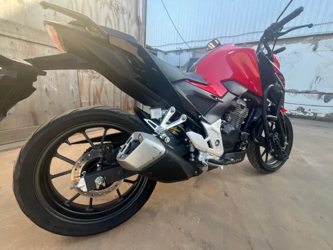 Vendo cb300f