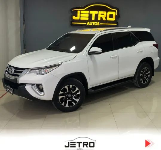 Toyota Hilux CD SRV 4X2 2.7 Flex 16V Aut. 2017