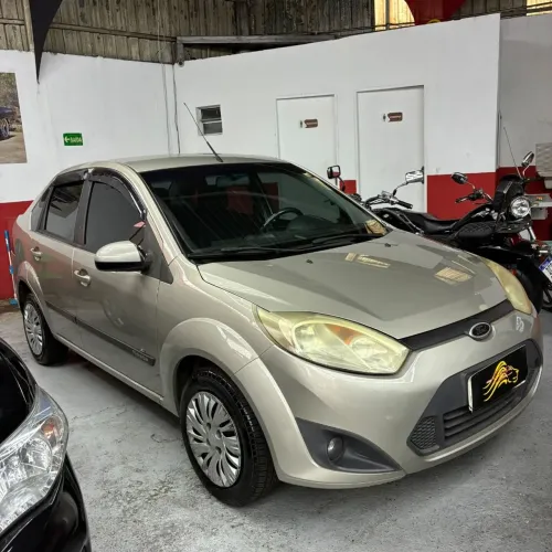 Ford Fiesta SE 1.6 16V Flex 5P 2014
