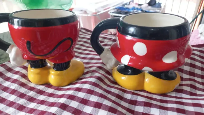 CONJUNTO DE CANECAS DISNEY - MICKEY