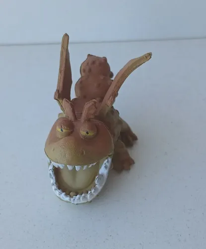 BONECO MINISTURA MINI COMO TREINAR O SEU DRAGÃO BATATÃO