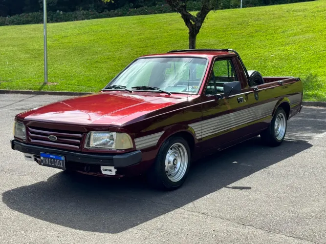 Ford Pampa L 1.8i / 1.8 (álcool) 1990