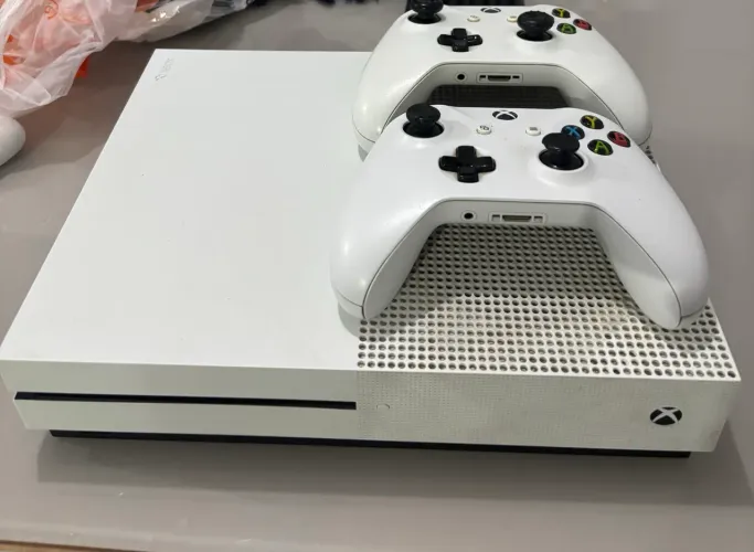 Xbox one S 1T