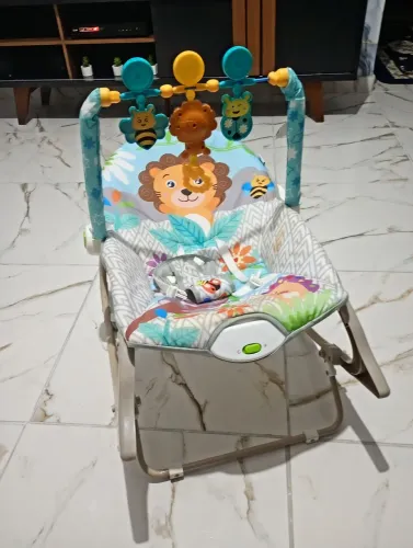 Cadeirinha de balanço para bebê 