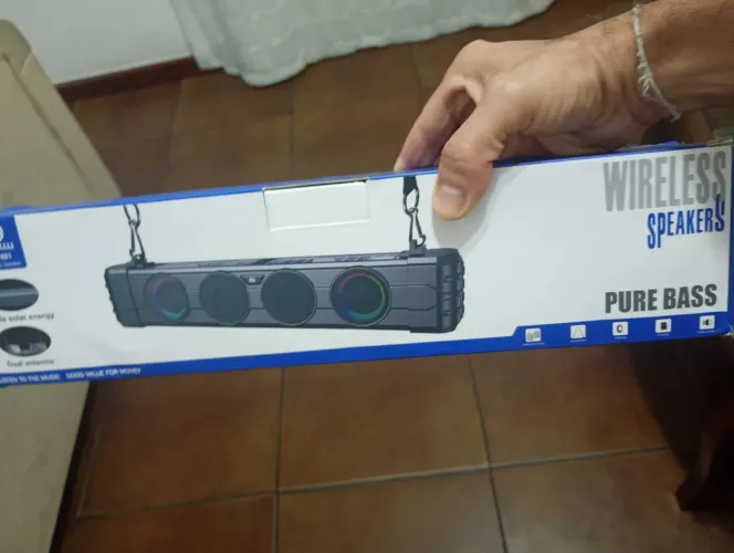 Rádio potente com recarregamento solar e usb