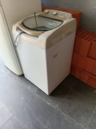 Máquina lavar roupas funcionando perfeitamente