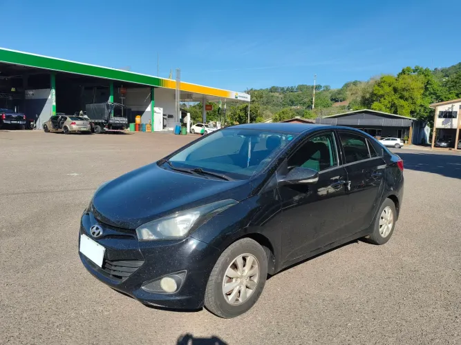 Hyundai HB20S Copa DO Mundo 1.6 Flex 16V Aut. 2014