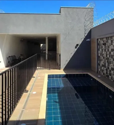 CASA PARCELADA CG