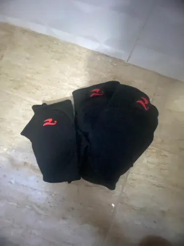 Proteção pro joelho e cotovelo pra futsal/volêi