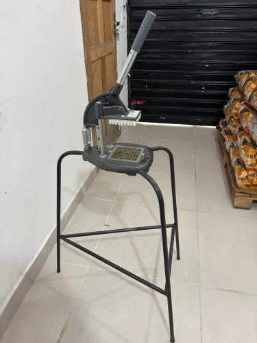 Cortador de legumes cabrita tripé