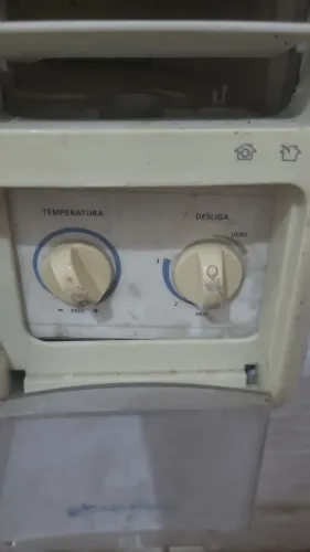 Ar condicionado 12,000btu preço imperdível gela quarto e sala junto Bom pro verão