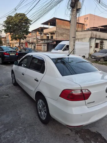 Volkswagen Voyage 1.6 MSI Flex 8V 4P 2022