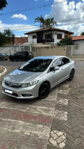 Honda Civic Sedan LXS 1.8/1.8 Flex 16V Aut. 4P 2014