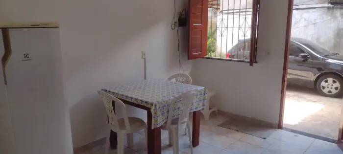 R$1000,00. Alugo Apto no Castanheira, 2/4, banheiro, sala-cozinha, garagem