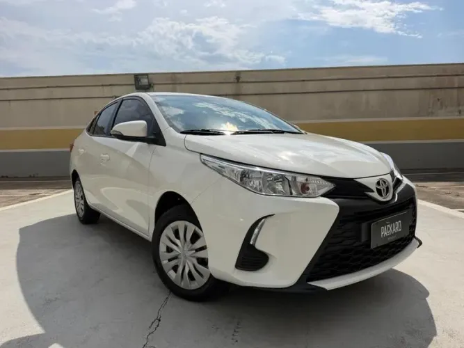 Toyota Yaris XL Live Sedan 1.5 Flex 16V 4P AUT 2023
