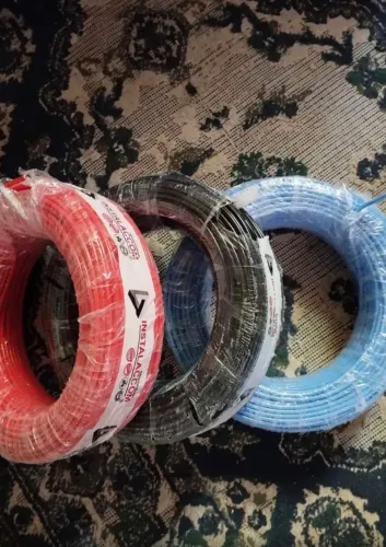 Sobra de reforma fio 2.5 mm rolo com 100 m por R$90 retirada em Santa Maria Sul somente