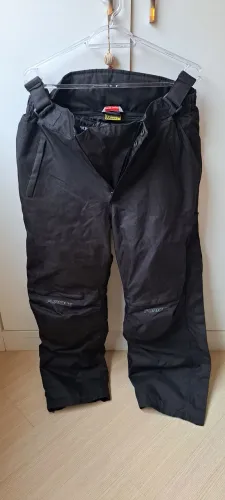 Calça Moto Furious XL Preta | Forro e Proteções Removíveis | Excelente Estado