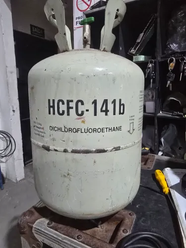 HCFC-141b