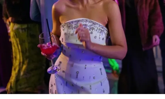 Vestido curto de noiva