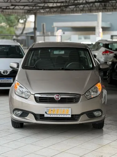 Fiat Grand Siena Attrac. 1.4 EVO F.flex 8V 2014