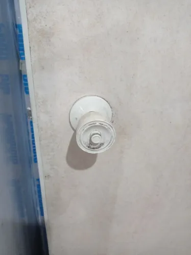 Vendo duas portas