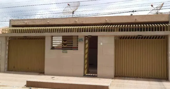 Casa em LEILÃO -- Petrolina/PE, 56.44% abaixo da avaliação