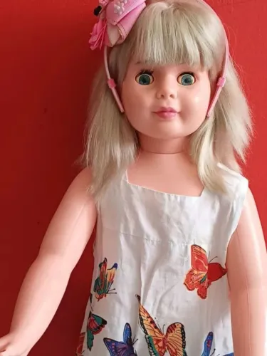 BONECA AMIGUINHA DA ESTRELA