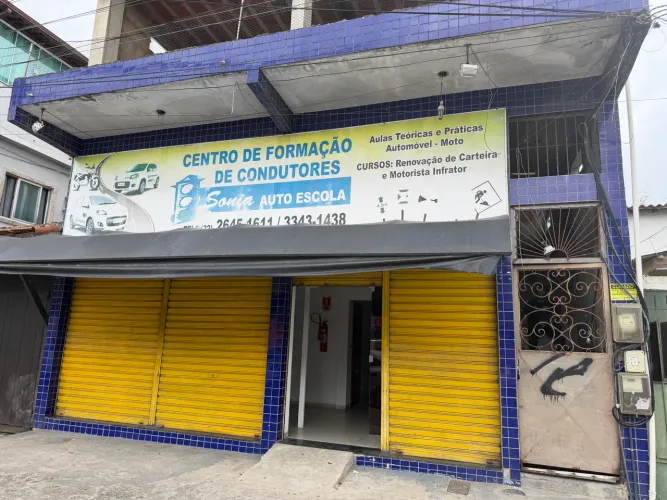 Alugo Lojas em São Cristóvão Cabo Frio Rua das Vans