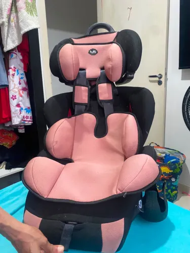 Vendo cadeirinha de bebê-R$350,00