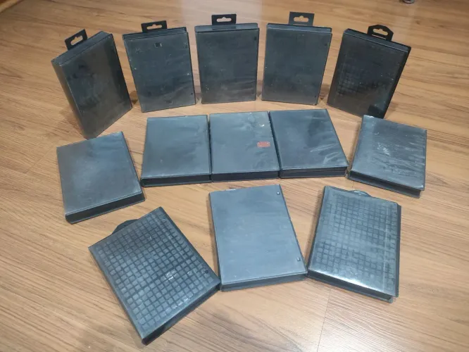 Lote com 13 Caixas Antigas de Locadora para Cartuchos de Videogame, Mega, Nintendo, Snes