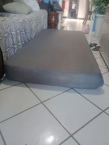 PROMOÇÃO!Colchão de solteiro D33 com capa nova 249,00