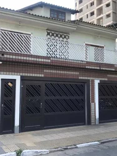 Belíssimo Sobrado à venda em Presidente Altino 5 vagas de garagem