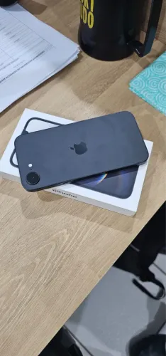 iPhone 16e 128Gb Preto