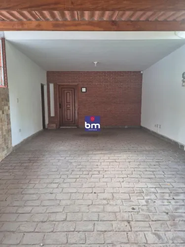 Casa à venda em São Paulo, Vila Andrade, com 4 quartos, com 275 m²