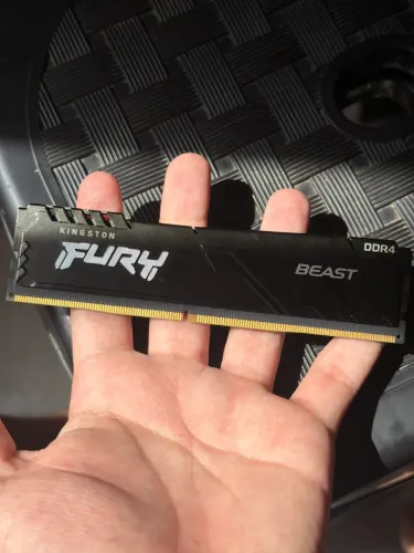 Memoria ram ddr4 16gb kingston fury