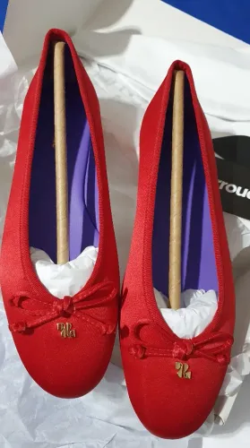 Sapatilha Larroudé Pavlova Cetim Vermelho Tam 35,5 / 35 - Nova
