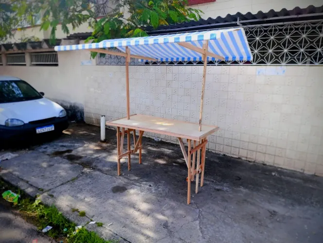 Banca Para Feira e Eventos - Desmontável Em Eucalipto (1,50m X 70cm)