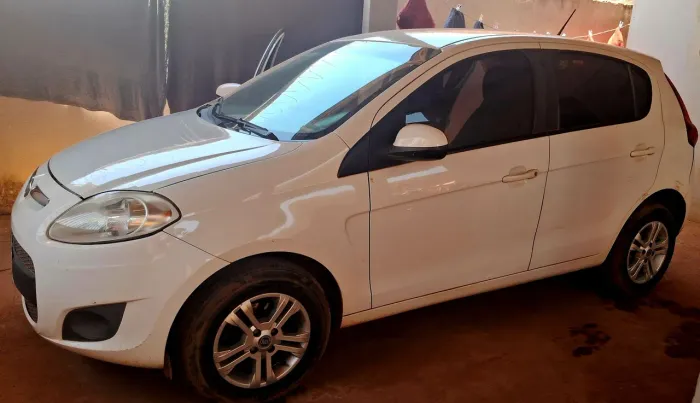 Fiat Palio Attractive 1.0 EVO Fire Flex 8V 5P 2016